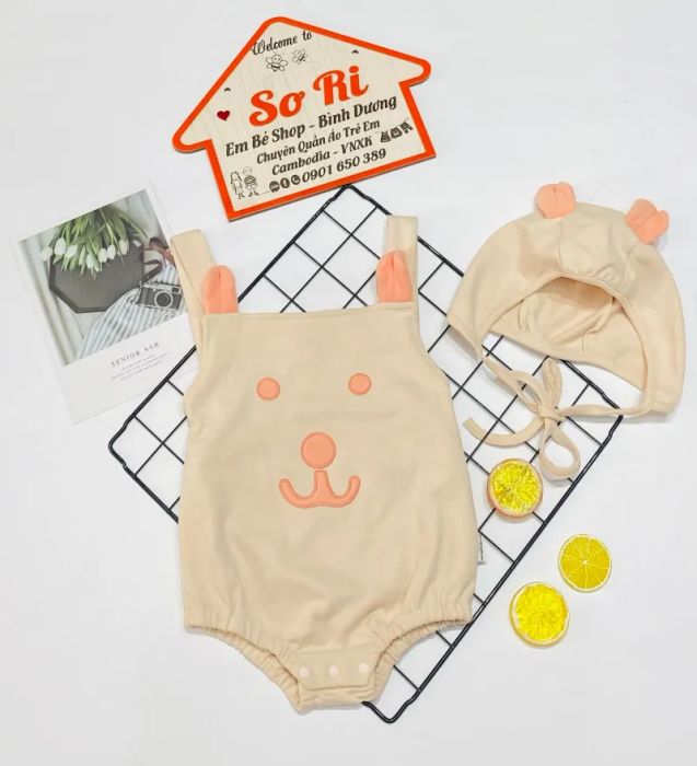 Không gian mua sắm đầy màu sắc tại Sơ Ri Em Bé Shop
