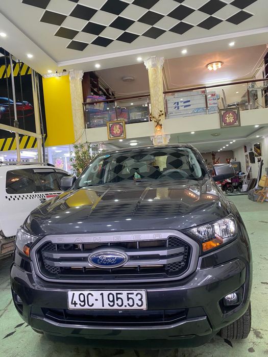 Hình ảnh quy trình phủ ceramic tỉ mỉ tại Auto Thượng Đà Lạt