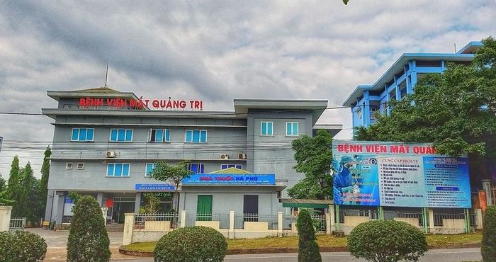 Hình ảnh 1: Bệnh viện Mắt Quảng Trị - kiến trúc hiện đại, không gian khám chữa bệnh thân thiện và tiện nghi.