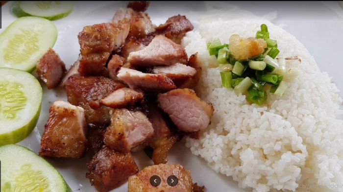 Không gian ấm cúng và đông vui tại Cơm Tấm Ngon