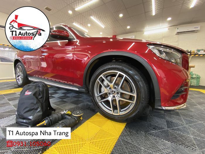 Không gian làm việc chuyên nghiệp tại T1 Autospa Nha Trang