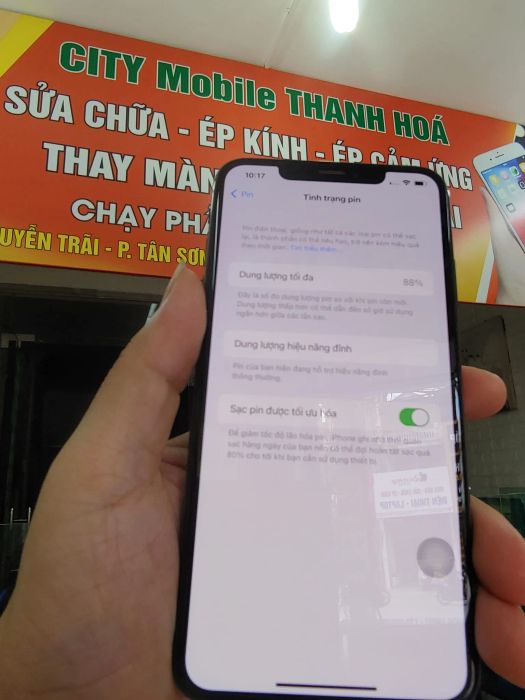 Quy trình ép kính chuyên nghiệp tại CityMobile