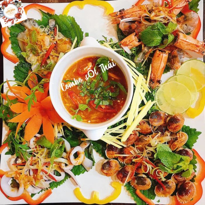 Không gian ấm cúng tại Hải Sản Lưới Biển