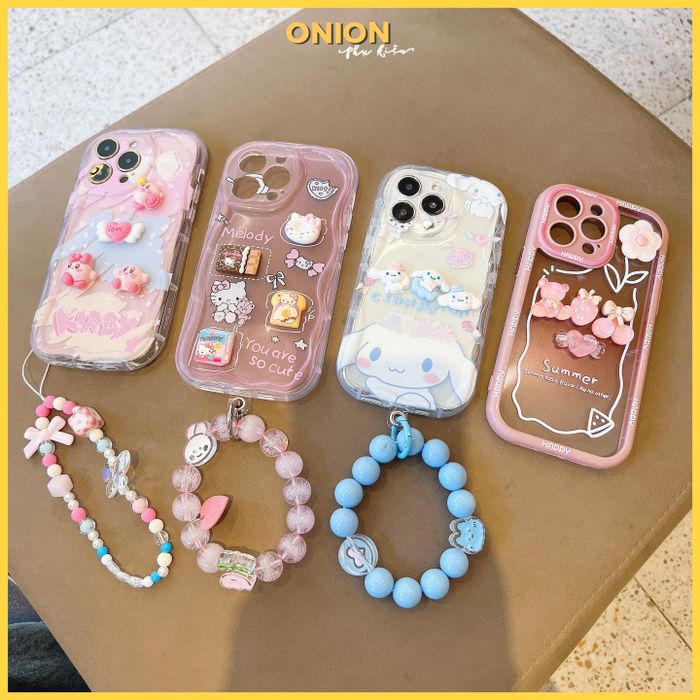 Không gian trưng bày ấn tượng tại ONION Phụ Kiện