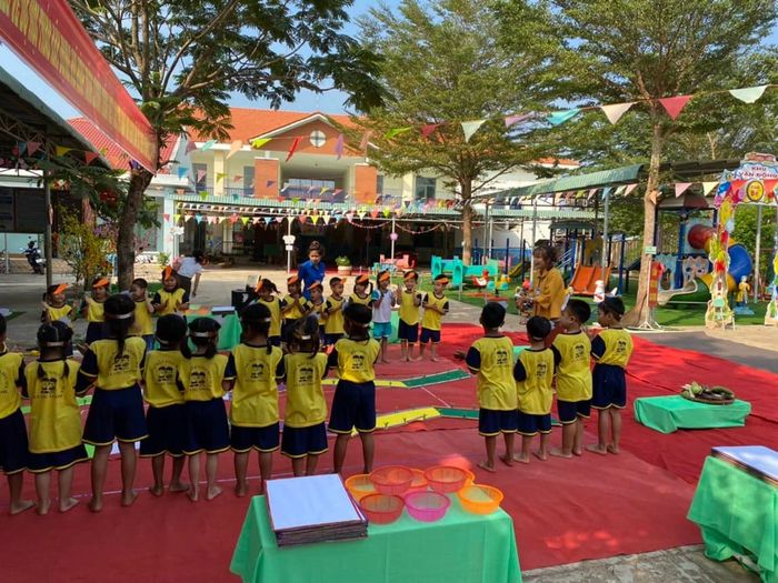 Hình ảnh 2 Trường Mầm non Hoa Sen - Không gian vui chơi sáng tạo với thiết kế an toàn và thân thiện cho trẻ nhỏ