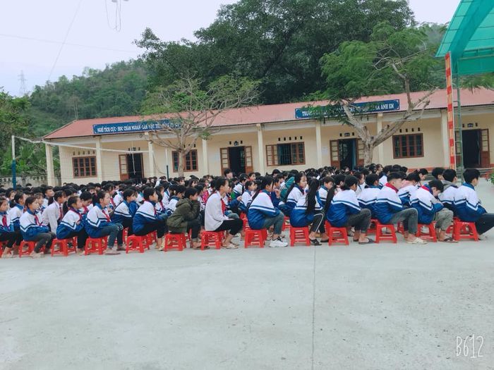 Hình ảnh Trường THPT Lý Bôn - Khung cảnh học tập lý tưởng