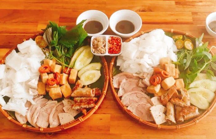 Không gian hiện đại và mẹt bún đậu thịnh soạn tại Kenna Quán