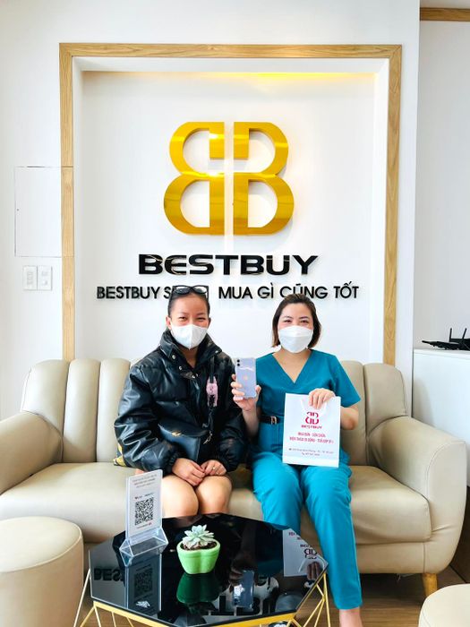 Không gian trưng bày ấn tượng tại BestBuy Shop
