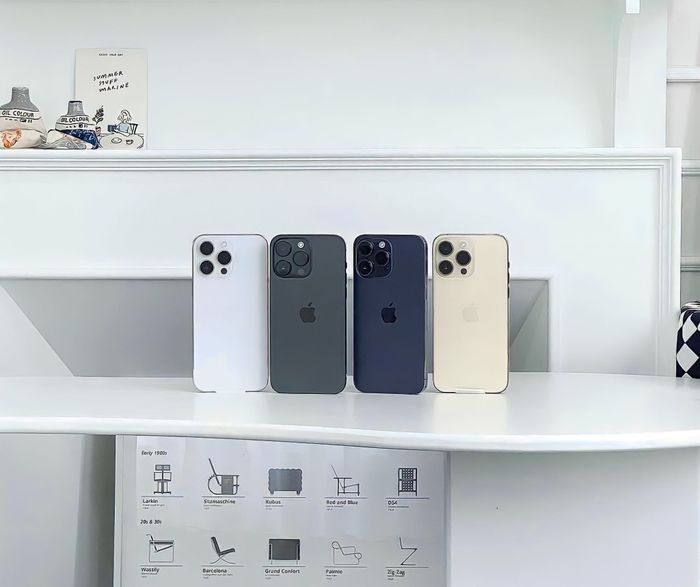 Không gian làm việc chuyên nghiệp tại Bích Vân Store