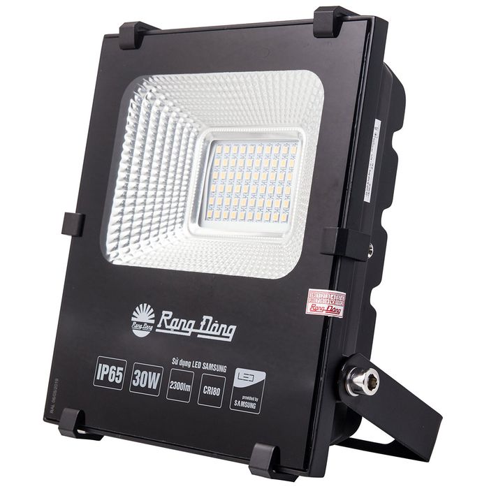 Đèn LED Rạng Đông - Khả năng chống chịu vượt trội trước mọi điều kiện môi trường