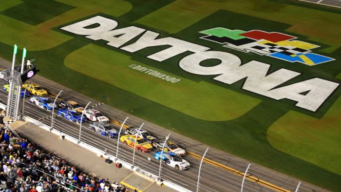 Daytona 500 - Cuộc đua 500 dặm huyền thoại làm nức lòng người hâm mộ Mỹ ảnh 1