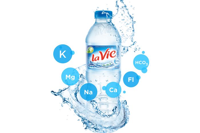 Hình ảnh chai nước Lavie tinh khiết