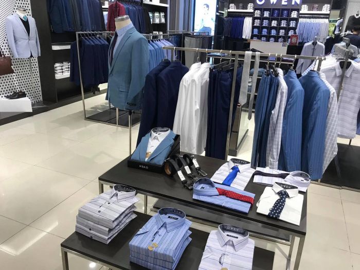 Không gian trưng bày ấn tượng tại OWEN Fashion