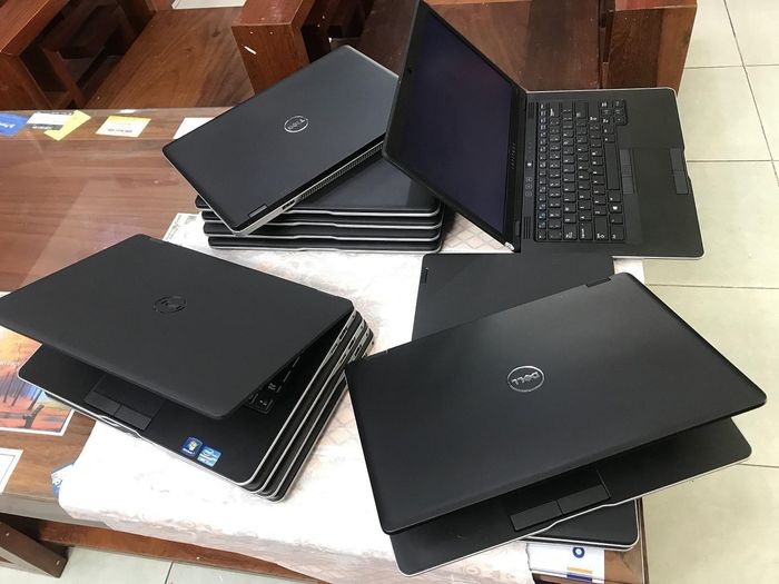 Không gian mua sắm tại Laptop Lào Cai (ảnh 1)
