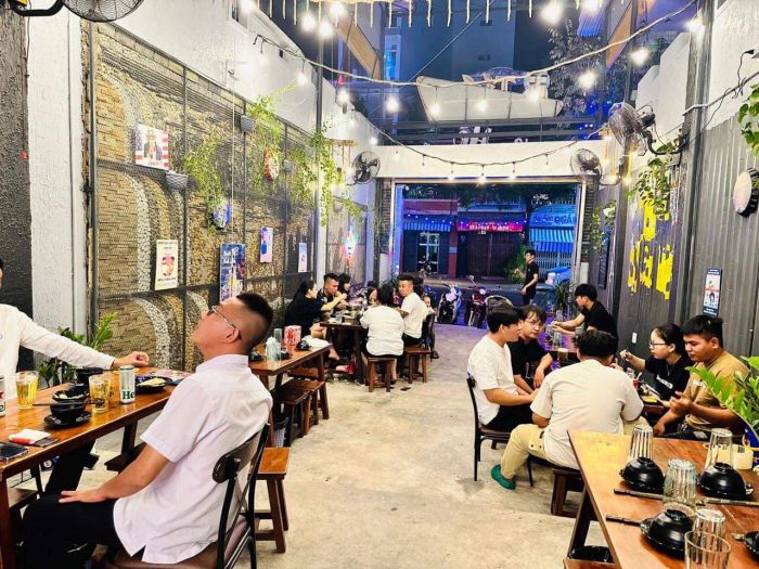 Vỉa Hè Chill – Khoảnh Khắc Thư Giãn Giữa Lòng Nha Trang