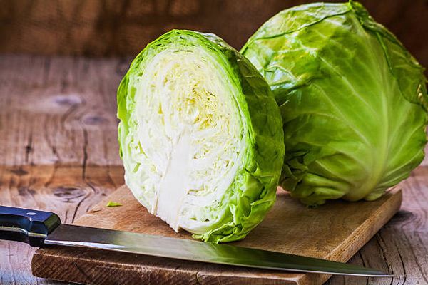 Hình ảnh minh họa cách đắp lá bắp cải đúng chuẩn