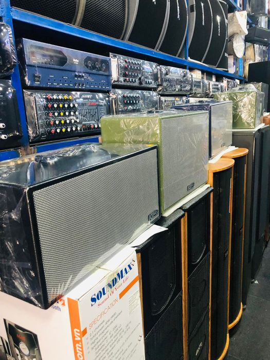 Hệ thống ánh sáng chuyên nghiệp được lắp đặt bởi Đức Tài Sound Light