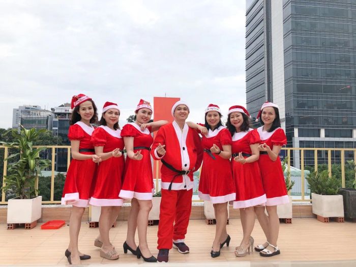 Hình ảnh đa dạng trang phục biểu diễn từ SiĐô