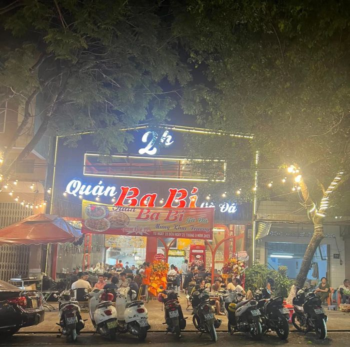 Không gian ấm cúng tại Quán Ba Bí - Ảnh 1