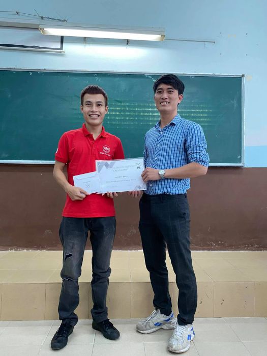 Hình ảnh hoạt động giảng dạy sôi nổi tại Hàn Ngữ VNT