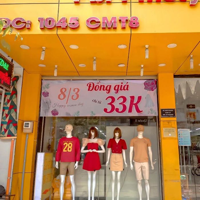 Không gian mua sắm tại FMStyle SaiGon