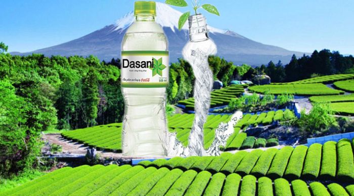 Hình ảnh dây chuyền sản xuất nước Dasani đạt chuẩn quốc tế