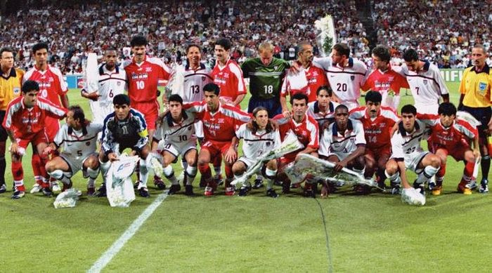 Khoảnh khắc lịch sử: Mỹ và Iran tại World Cup 1998 (ảnh 1)