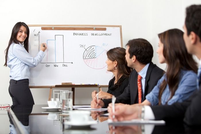 Điều chỉnh nhịp độ truyền đạt vừa phải - chìa khóa giúp khán giả nắm bắt trọn vẹn thông điệp (Ảnh minh họa 2)