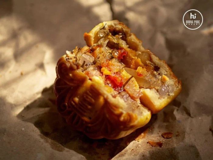Bộ sưu tập bánh Trung Thu đặc sắc tại Hương Phúc Bakery