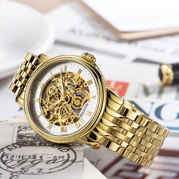 Không gian trưng bày tinh tế tại Đăng Quang Watch