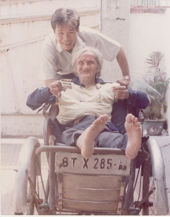 Tranh minh họa: Tác phẩm nghệ thuật đương đại từ không gian mạng