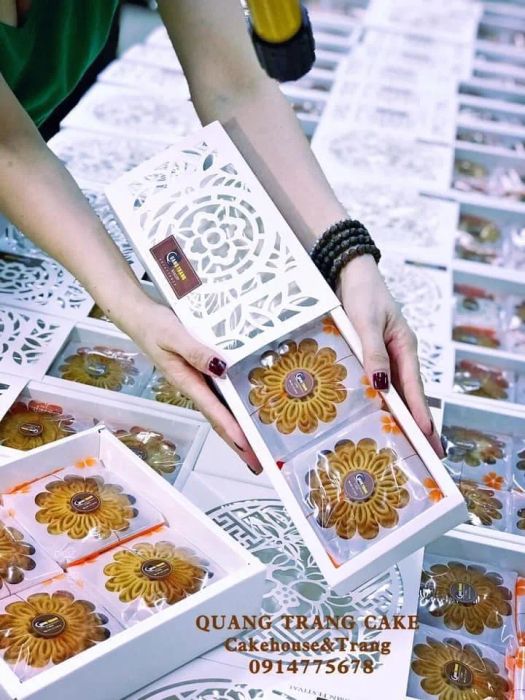 Bộ sưu tập bánh Trung Thu đa dạng tại Quang Trang Cake