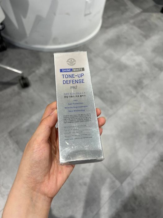 Kem chống nắng Cosmeheal Shine White Tone Up Defense Pro+ SPF50 PA+++ ảnh 2