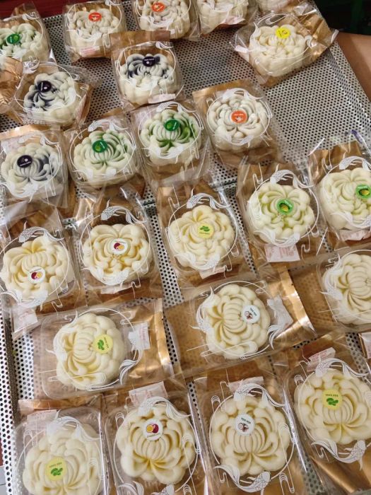 Kiệt tác bánh Trung Thu handmade từ Trâm Cáo