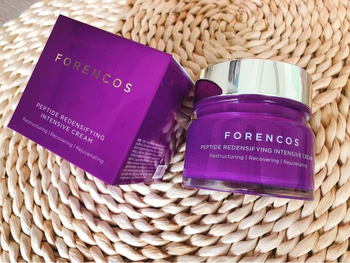 Hình ảnh chi tiết của Kem Dưỡng Trắng Da Ban Đêm Forencos Tím Peptide Redensifying Intensive Cream, phiên bản thứ hai