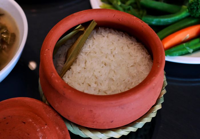 Hình ảnh Cơm Niêu Đồng Xoài Quán