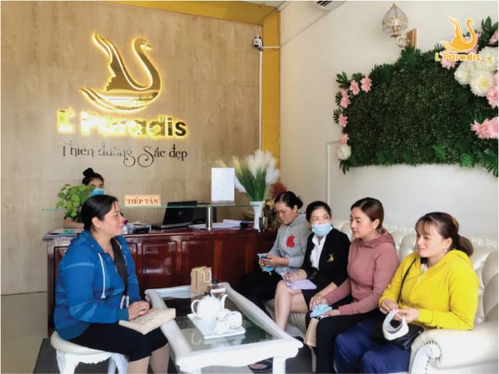 Không gian sang trọng tại Học Viện Thẩm Mỹ L'paradis
