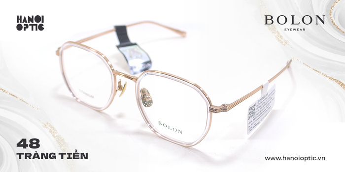 Không gian sang trọng tại Kính Mắt Hanoi Optic