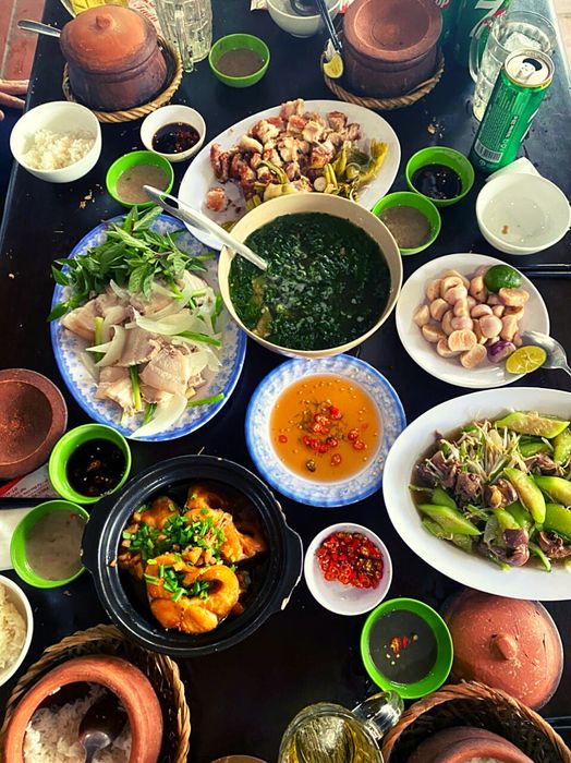 Hình ảnh Cơm Niêu Tuấn - Không gian ấm cúng đậm chất quê