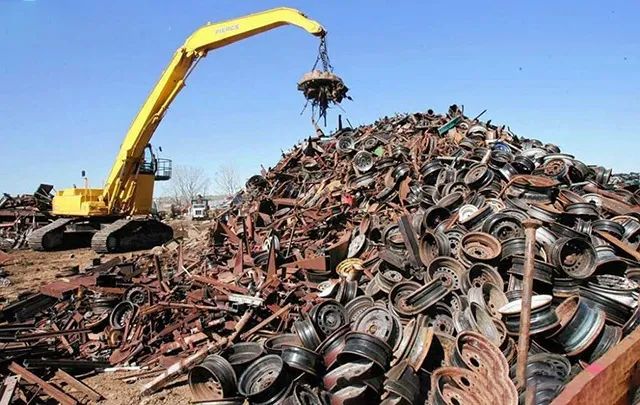 Hình ảnh hoạt động thu mua phế liệu của Nhật Hàn