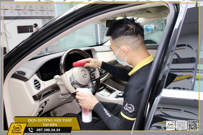 Không gian làm việc chuyên nghiệp tại Hai Duong Premium Auto Detailing