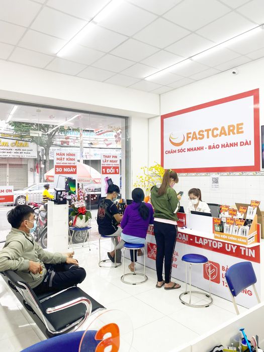 Không gian làm việc chuyên nghiệp tại Fastcare