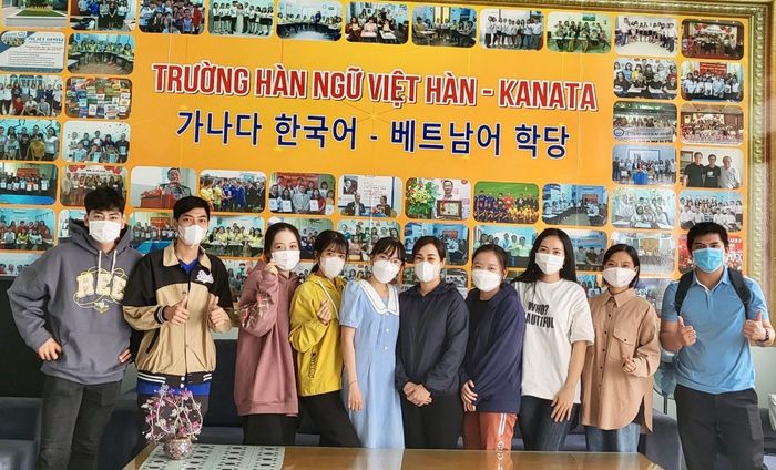 Trường Hàn Ngữ Việt Hàn Kanata - Hình ảnh 1
