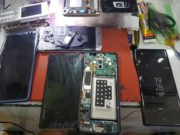 Không gian làm việc hiện đại tại trung tâm Gia Huy Mobile