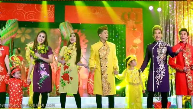 Bộ ảnh đặc sắc từ MV Ngày Xuân Long Phụng Sum Vầy - Long Phụng hội tụ đón xuân sang