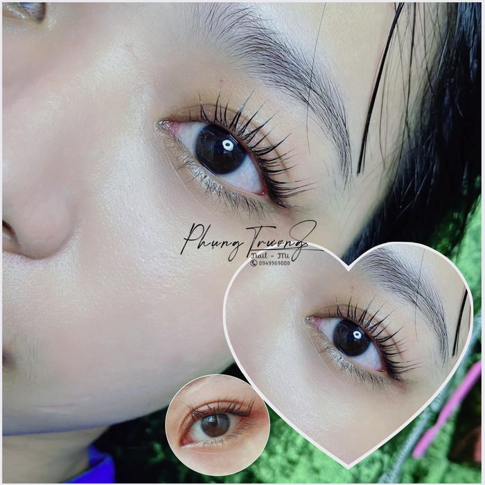 Hình ảnh quy trình uốn mi chuyên nghiệp tại Phụng Trương Beauty