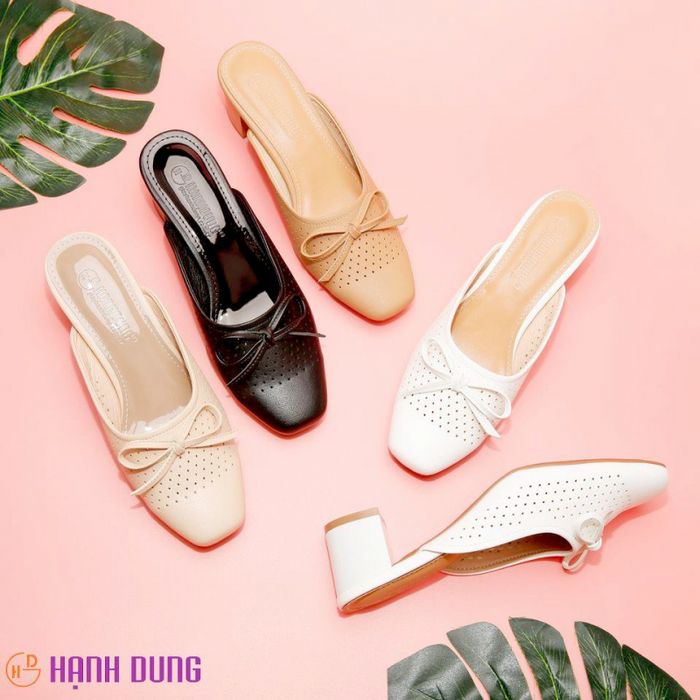 BST mới nhất từ Hạnh Dung - Đẳng cấp thời trang thuần Việt