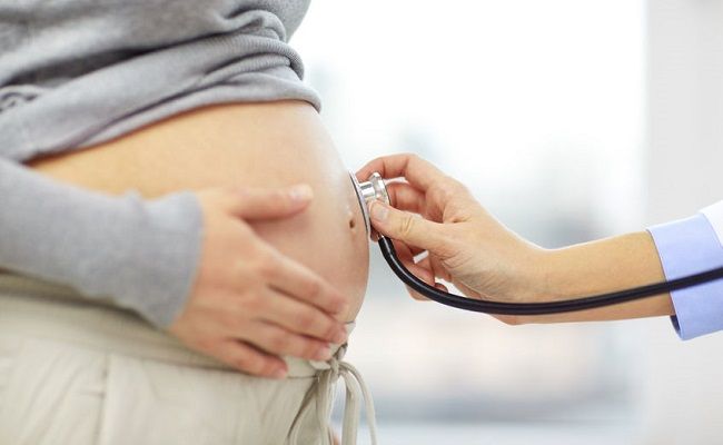 Hình ảnh phòng khám khang trang với hệ thống máy siêu âm hiện đại tại Phòng Khám BS.CKI Đặng Thị Kim Khánh