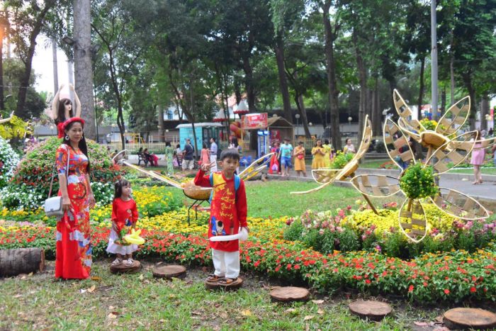 Không gian lễ hội đầy màu sắc (Nguồn: Tổng hợp)
