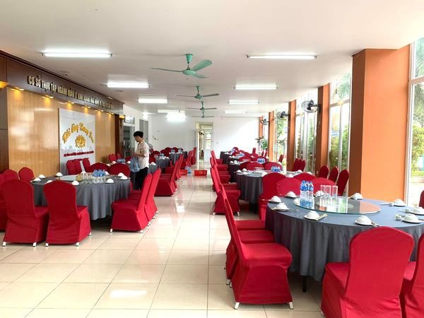 Nhà Hàng Lạc Thịnh - Hình Ảnh 2